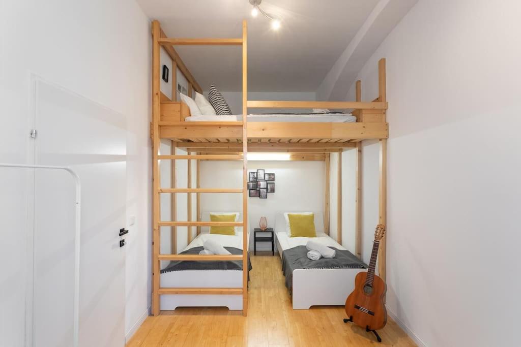 Charming & Authentic Vienna Flat - Central Locatedアパートメント エクステリア 写真