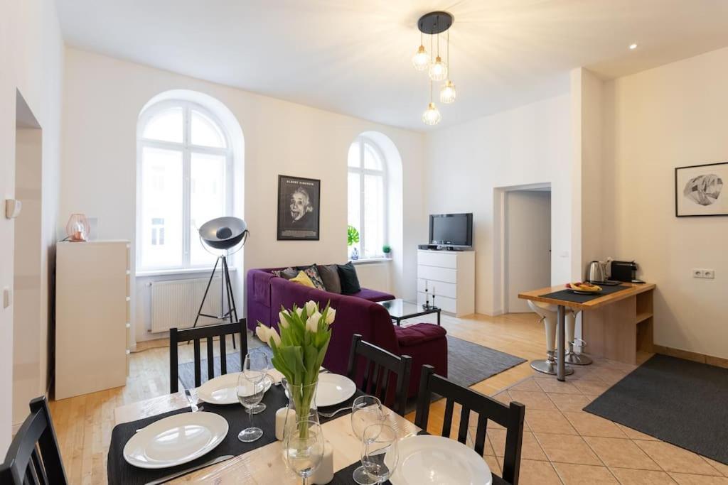 Charming & Authentic Vienna Flat - Central Locatedアパートメント エクステリア 写真