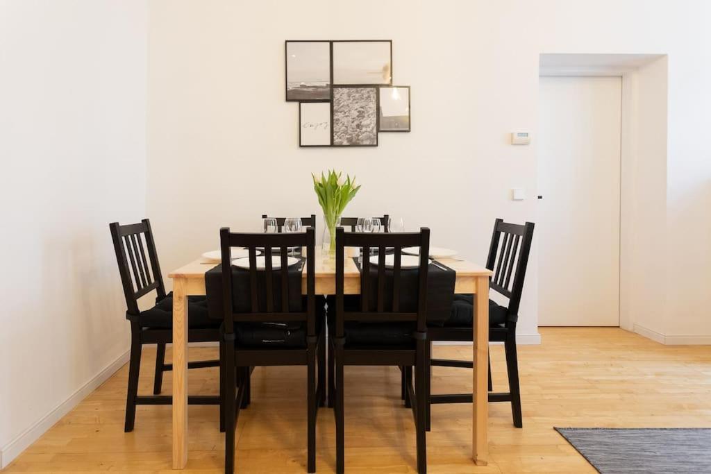 Charming & Authentic Vienna Flat - Central Locatedアパートメント エクステリア 写真